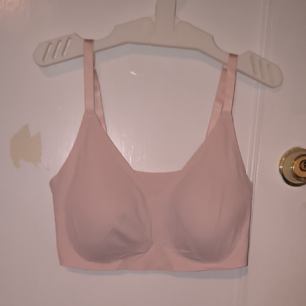 True & Co. | Light Pink Seamless Bra